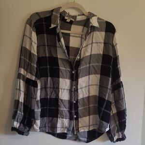 Black and White Plaid Button-Up Shirt